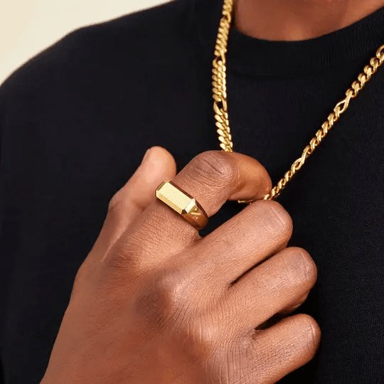 JAXXON Signet Ring &ndash; Gold